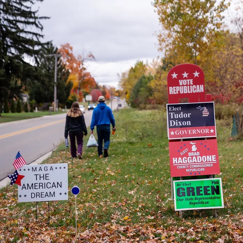 Promoting the 2022 Election – Michigan Signs